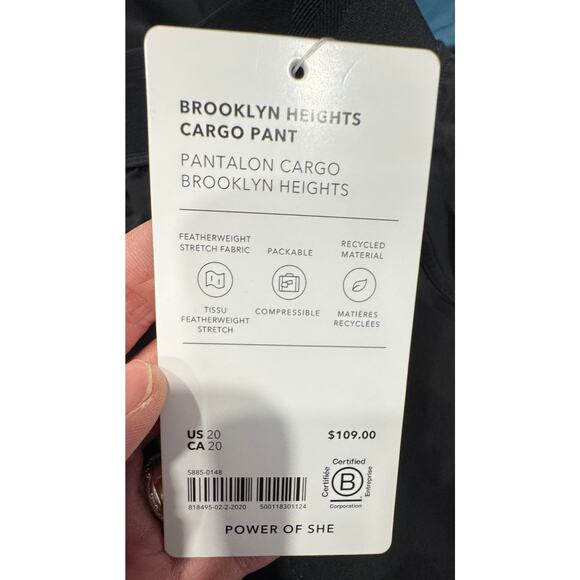 NWT ATHLETA Brooklyn Heights Cargo Pants Black Active Athleisure Size 20 - Picture 7 of 7